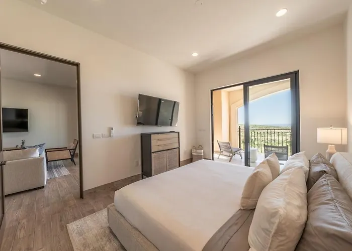 New Oceanview 2br In Quivira Cabo Cabo San Lucas